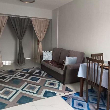 M.Fr Homestay Pangsapuri Putra Damai Putrajaya Exterior photo